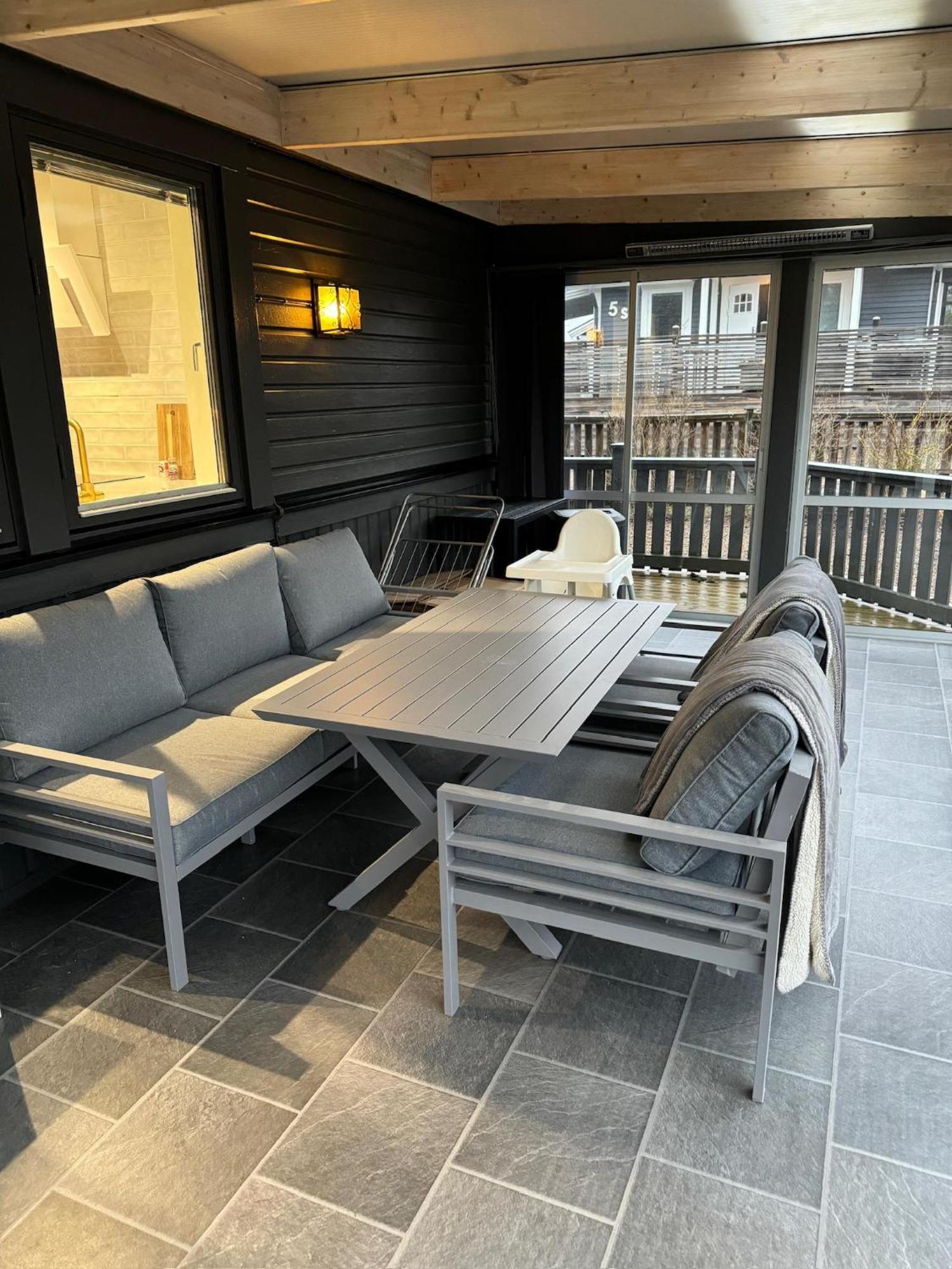 Villa Charming 2-Floor House By The Sea In Ahus Sweden Exterior foto